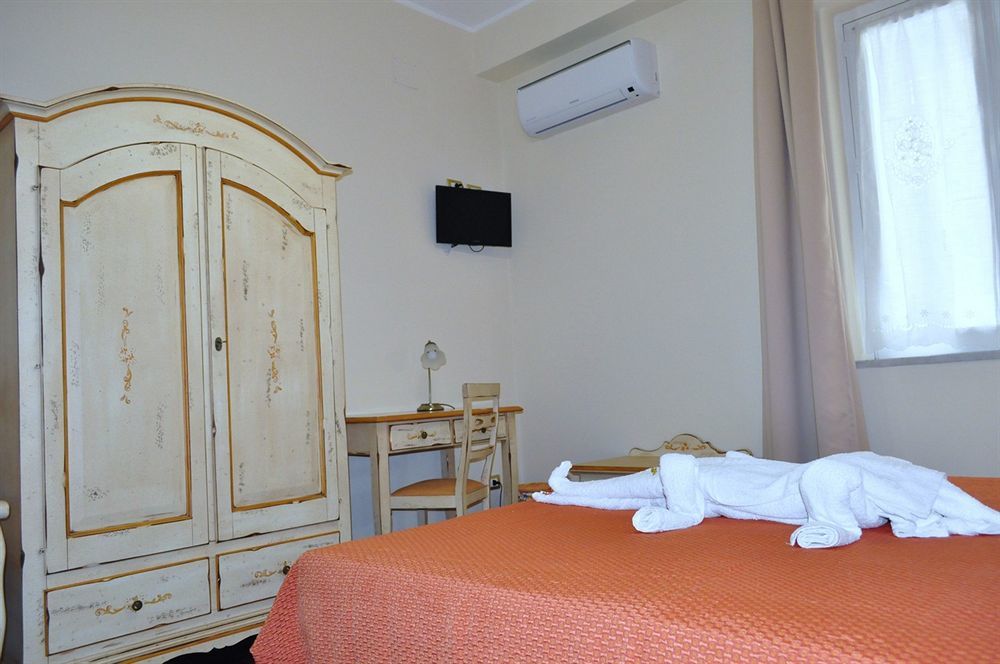 Stupor Mundi Bed And Breakfast Palermo Exterior foto